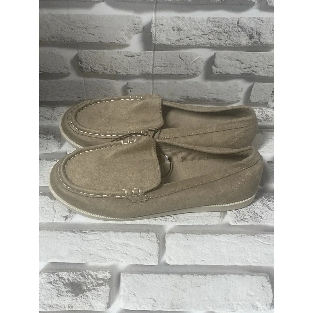 J.Crew‎ Boys' Sueded Loafers in Dusty Tan Slip On Size 4